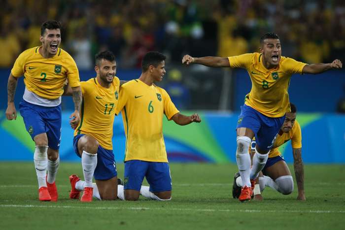 Brasilien glädje under match